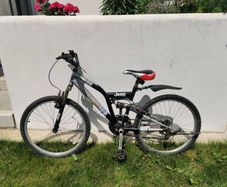 Jeep Comanche Mountain Bike