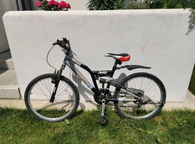 Jeep Comanche Mountain Bike