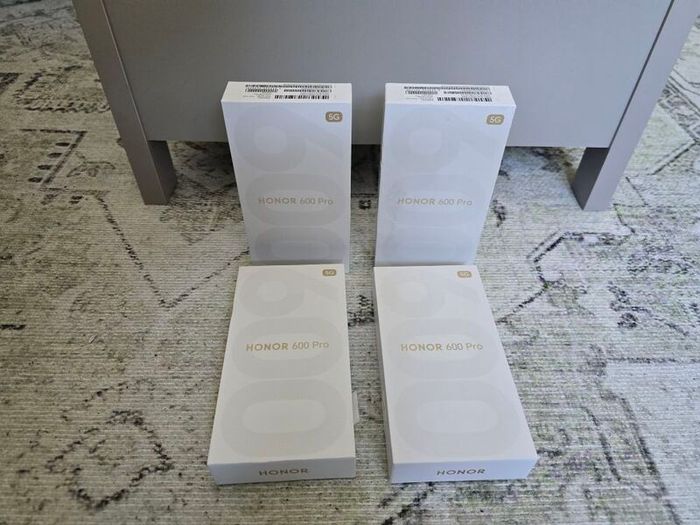 Honor 600 Pro 512gb European model New open box 0 cycle count