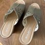 Olive green slide sandals EUR35 Image 2