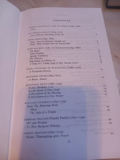 Oxford Library of English poetry 3x hardbacks, as new, D18 post 8e