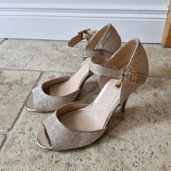 Gold peeptoe sandal