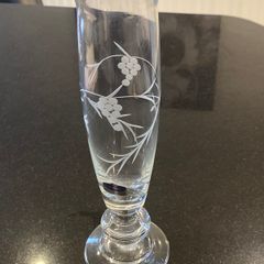 Duiske Irish glass 10 inch vase with original sticker