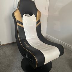gaming chair