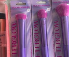 Real techniques face brushes