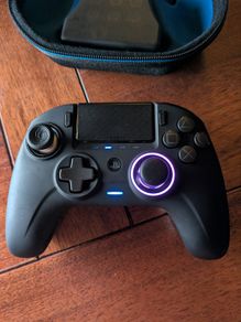 Nacon Revolution Unlimited Pro Ps4 Controller - gamepad