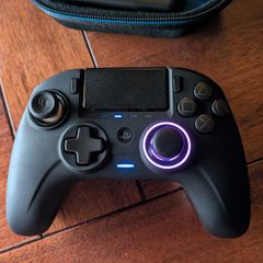 Nacon Revolution Unlimited Pro Ps4 Controller - gamepad