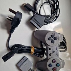 Ps1 controller and cables