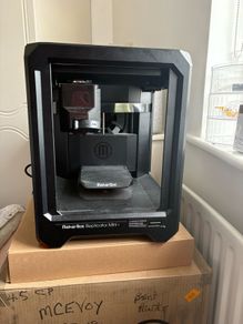 makerbot replicator mini+ 3d printer