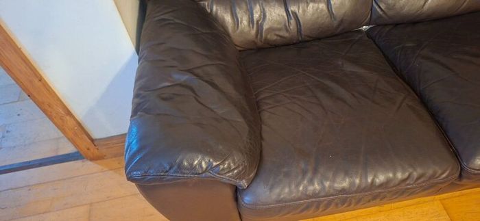 Couch in excellent condition