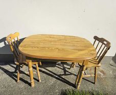 Table and 2 chairs