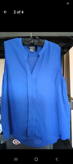 Gorgeous Blouse's Size 10.