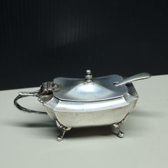 Antique sterling silver mustard pot with original spoon, fully hallmarked Birmingham 1911.