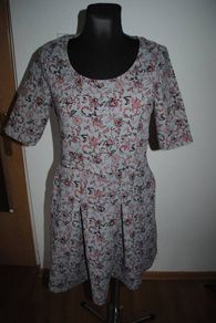 Next grey floral heavy material skater dress size UK12 EU40 Perfect condition Postage included