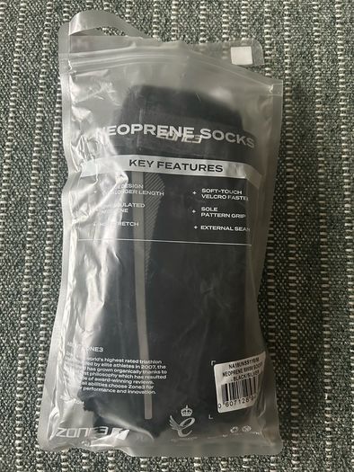 Zone3 Neoprene Swim Socks (Size M / 4-6)
