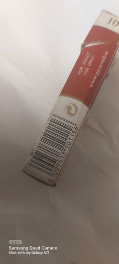 Old 10s Carrolls number 1 ,ciragrette packet,pj carrolls ,,hard to come by 10s,not made any more,,used condition, see pictures ,take as is,buyer collects or pays postage thank you collectors item