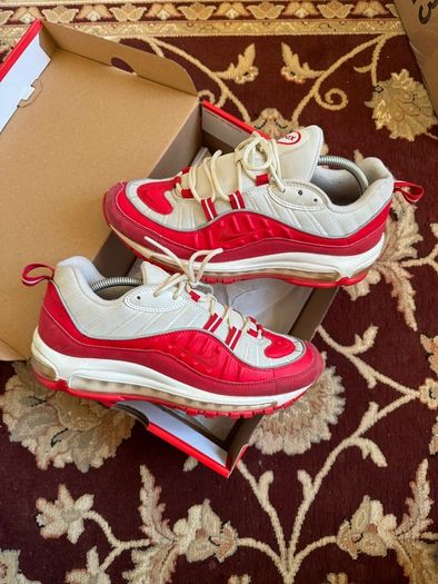 Nike Air Max 98 University Red