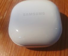 Samsung Ear Bud