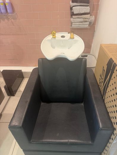 Hair wash basin