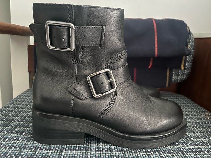 Leather biker boots
