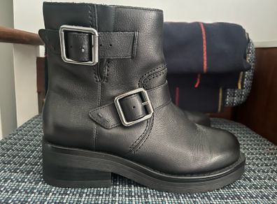 Leather biker boots