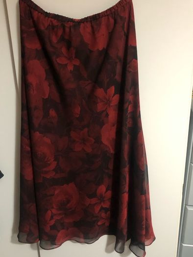 Ladies designer stunning suit size 14 reduced