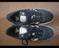 Adidas navy trainers size 6.5