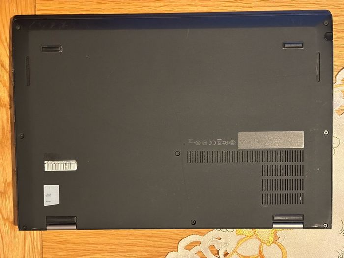 ThinkPad X1 Yoga gen2 i7, 8gb, 256gb ssd , touchscreen , pen ,