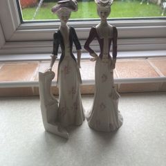 Pair of Epoca of Portugal Figures 9" Pircelain Figures