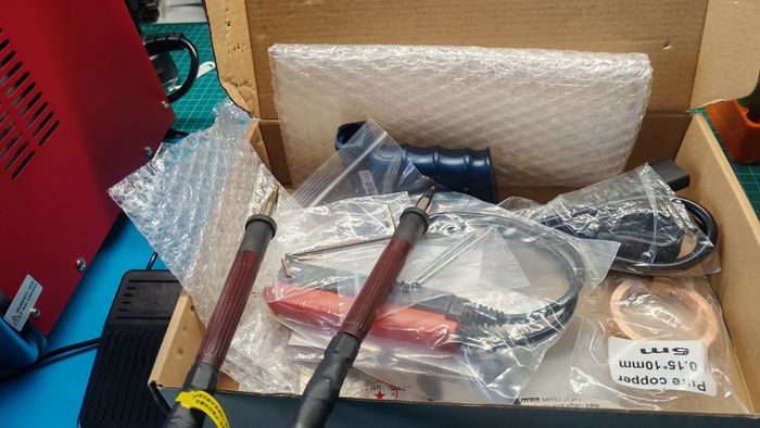Glitter 811H 42KW Output Aluminum to Copper /Nickle Spot Welding Machine for Lithium, Lithium-Ion Batteries
