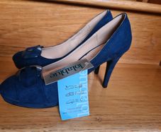 navy blue high heels