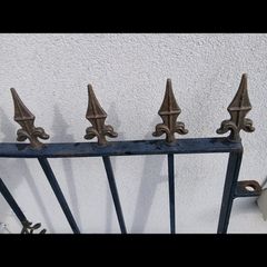 gates