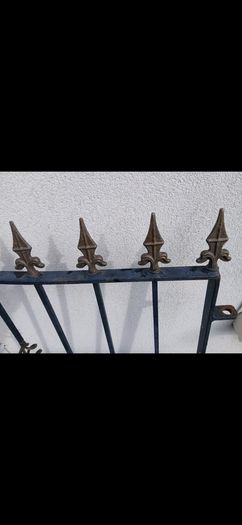 gates