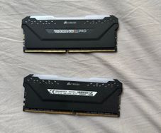 corsair DDR4 ram 2x8GB