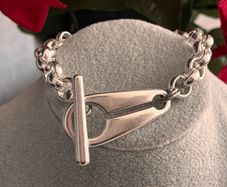 Toggle Bracelet