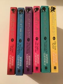 Sophie Cleverly Scarlet and Ivy Set of 6 books