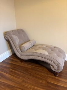 Chaise Lounge