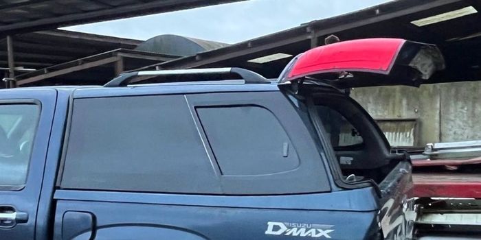 Isuzu D max Canopy
