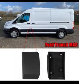 Ford Transit Mk8 side moulding under fuel filler