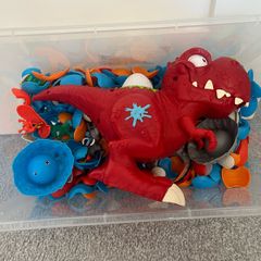 Dino Smashers Egg with Dinosaur