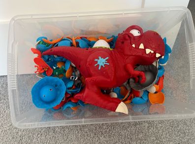 Dino Smashers Egg with Dinosaur