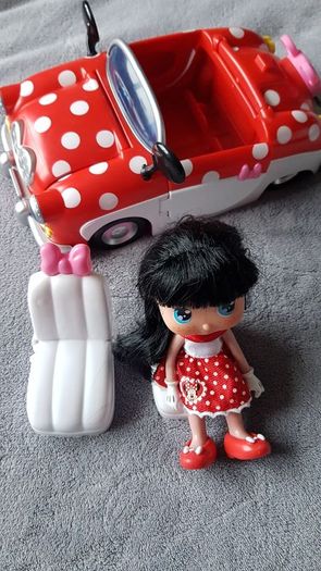 I Love Minnie Picnic Car
