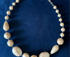 Pearl necklace - lovely gift
