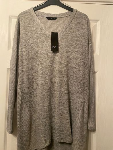 Jumper new size 14