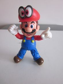Super Mario with Cappy Jakks Poseable 4.5" Figure 2016