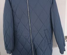 New.Women's jacket. Size 10/12
