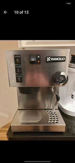 Rancilio Silvia V6 + DF83 Gen 2 grinder + accessories