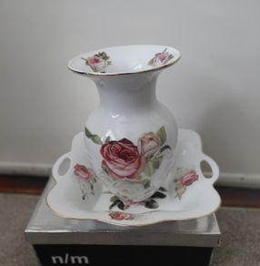 vase and bowl