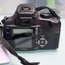Canon EOS Digital Rebel XT Image 2