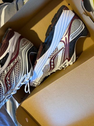 saucony